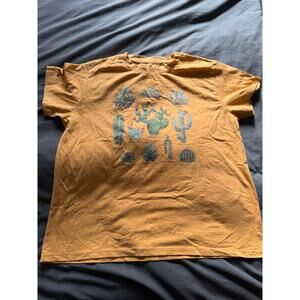 Cactus Desert Fifth Sun Women's T-Shirt Size XL Yellow Short Sleeve Flower